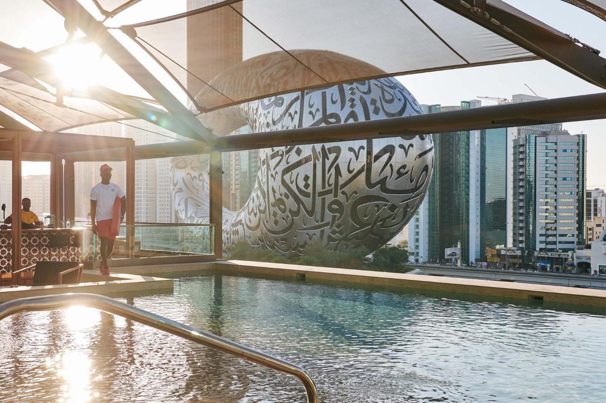 25Hours Hotel Dubai One Central Exterior foto The pool at the 101 Sky Lounge
